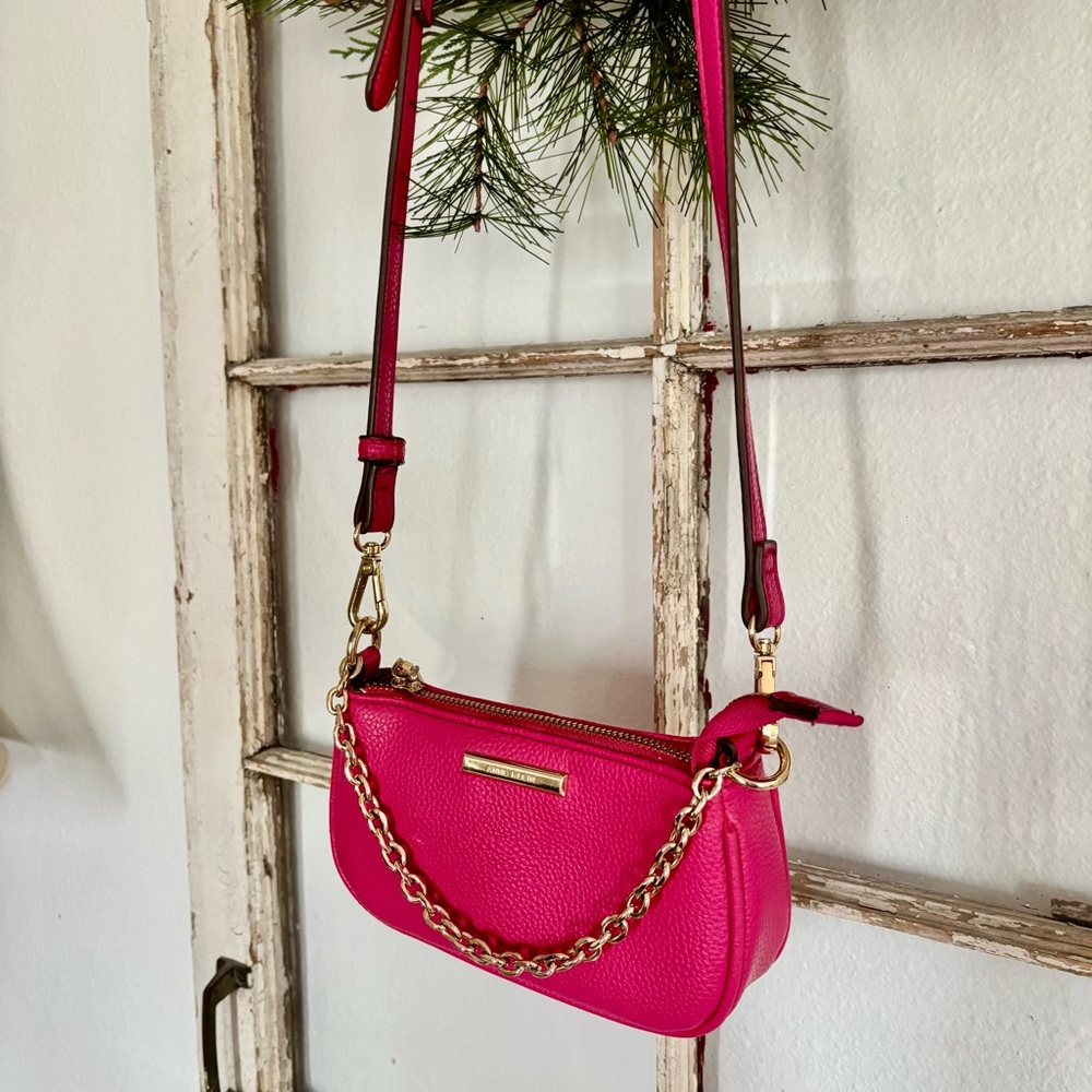 Anne Klein Crossbody Purse Vibrant Pink Gold Chain Accent Excellent Condition